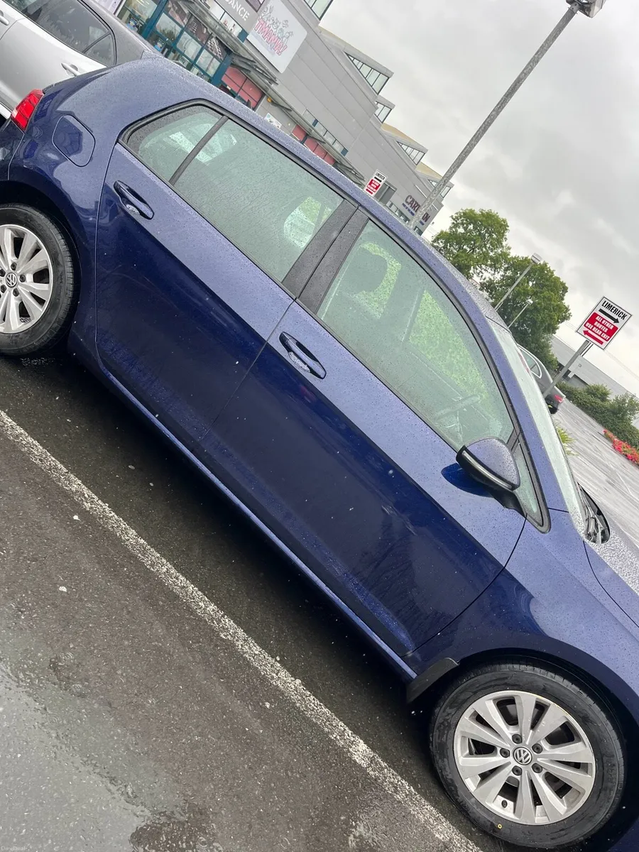 Volkswagen Golf - Image 2