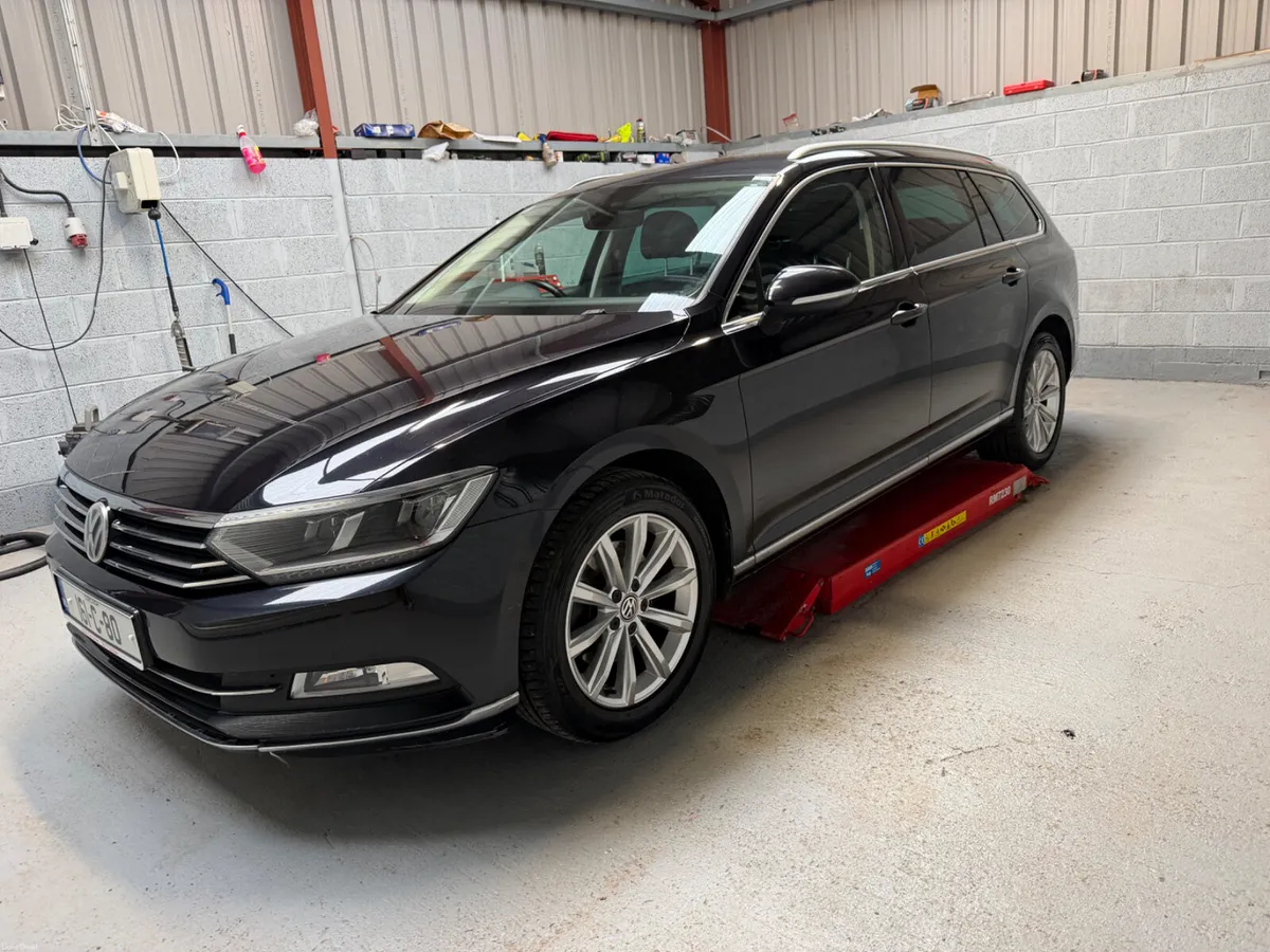 2016 VOLKSWAGEN PASSAT   HIGHLINE ! - Image 4