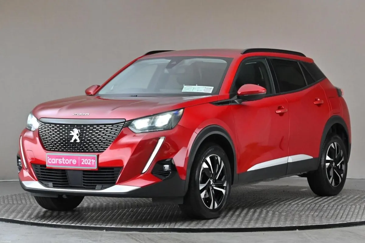 Peugeot 2008 1.2 6SPD ALLURE **REVERSE CAM** - Image 3