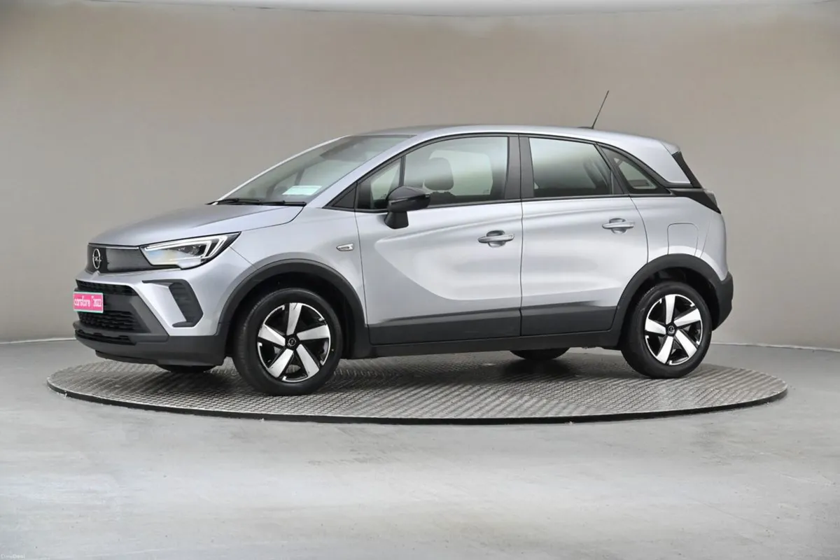 Opel Crossland X 1.2 SC 5SPD 83BHP - Image 4