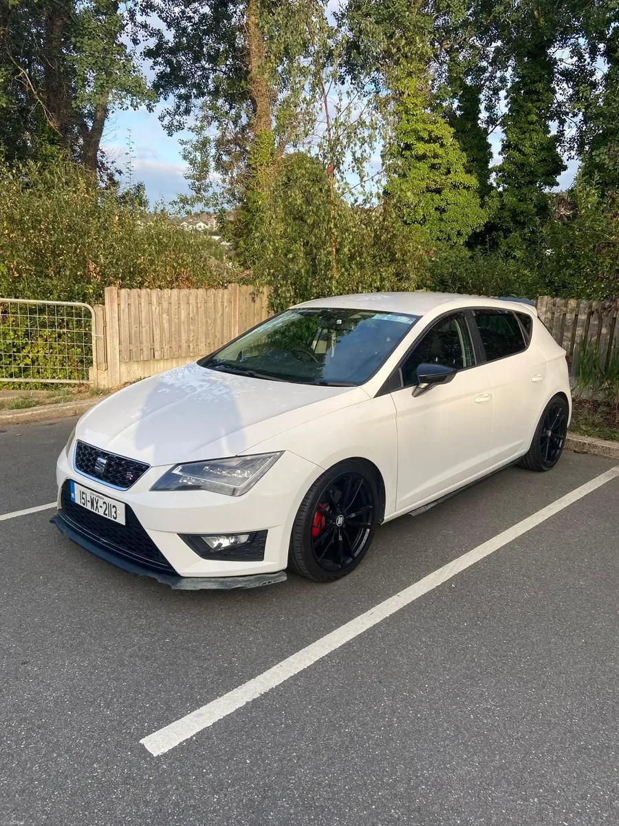 SEAT Leon 2015 - Image 1