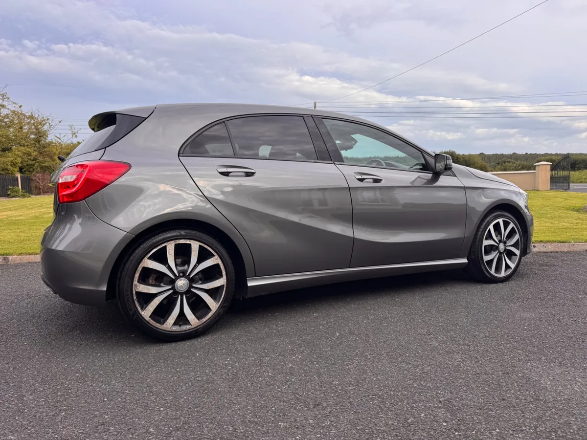 2015 Mercedes-Benz A180D Sport - Image 5