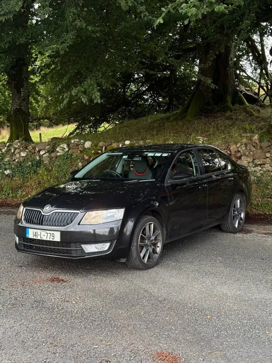 Skoda Octavia 2014 - Image 2