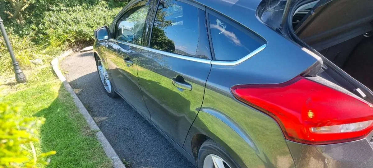Ford Focus - Image 3