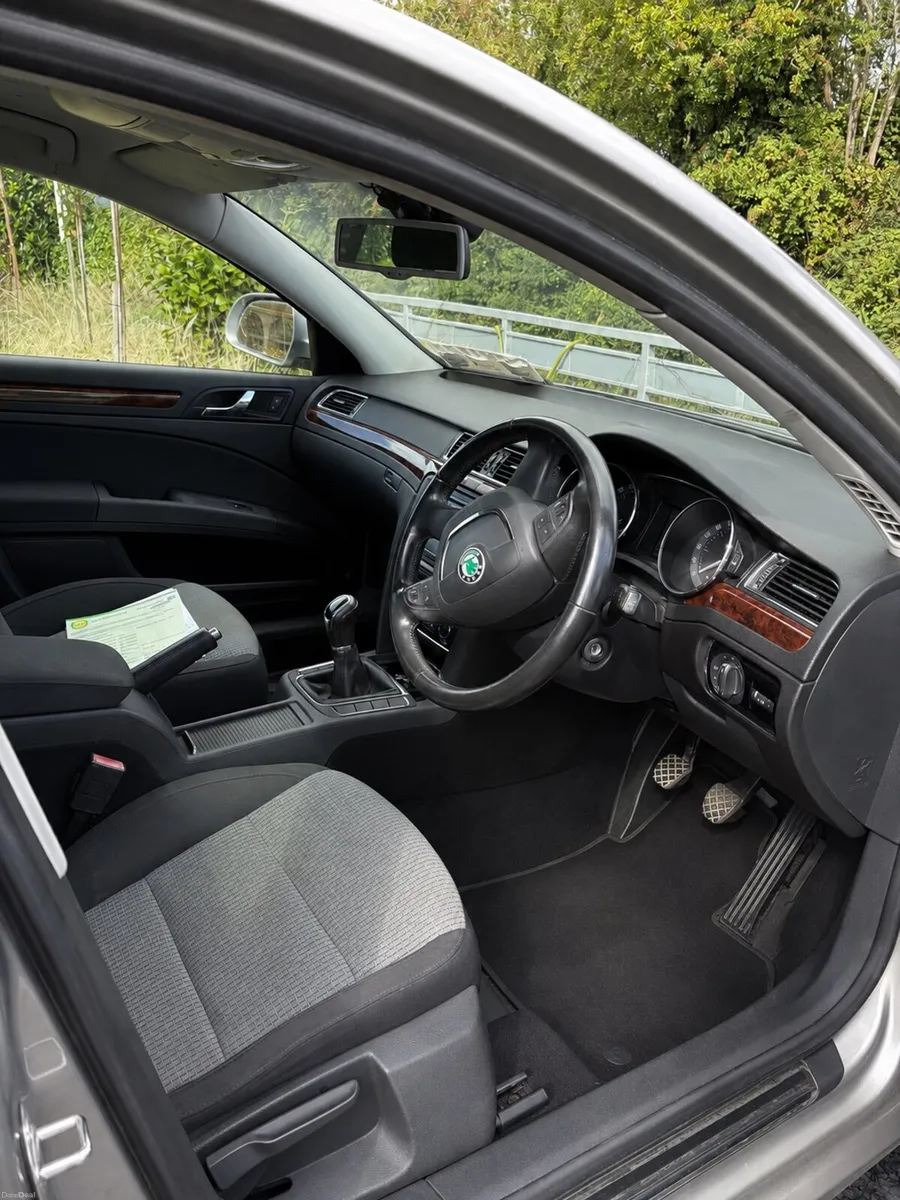 Skoda Superb 09 - NCT 2027 - Image 3