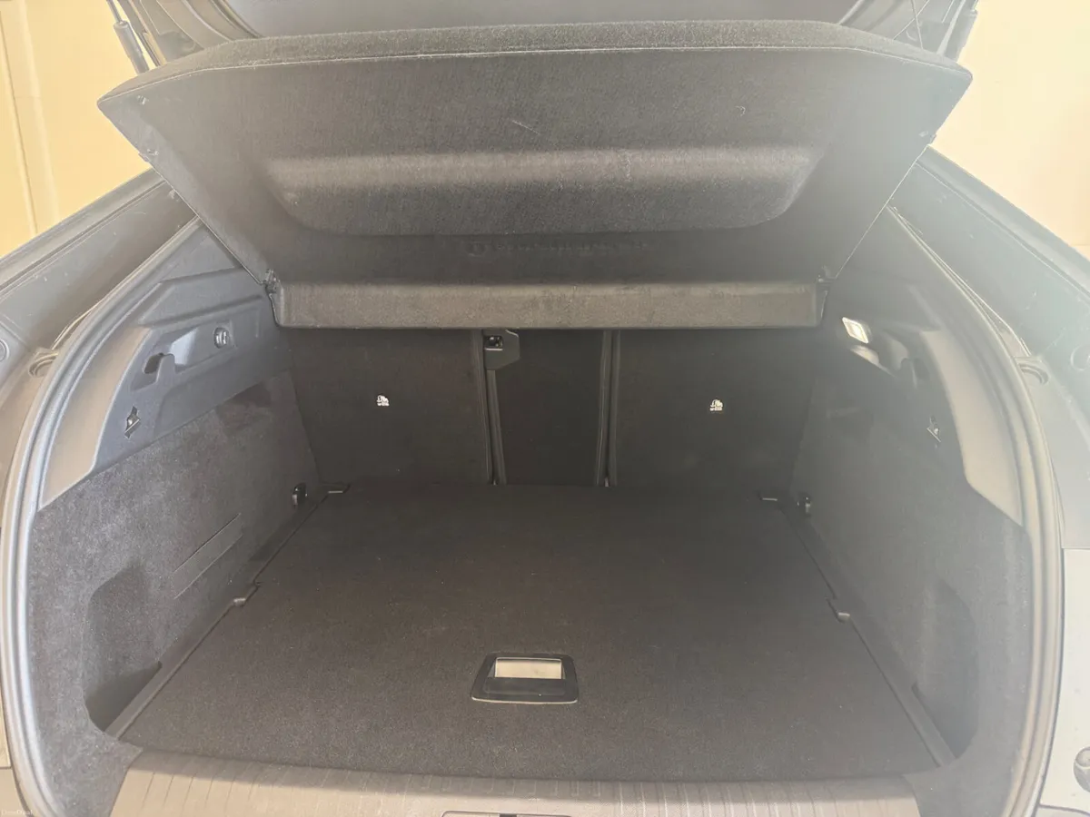 Peugeot 3008 2024 LOW KMS - Image 6
