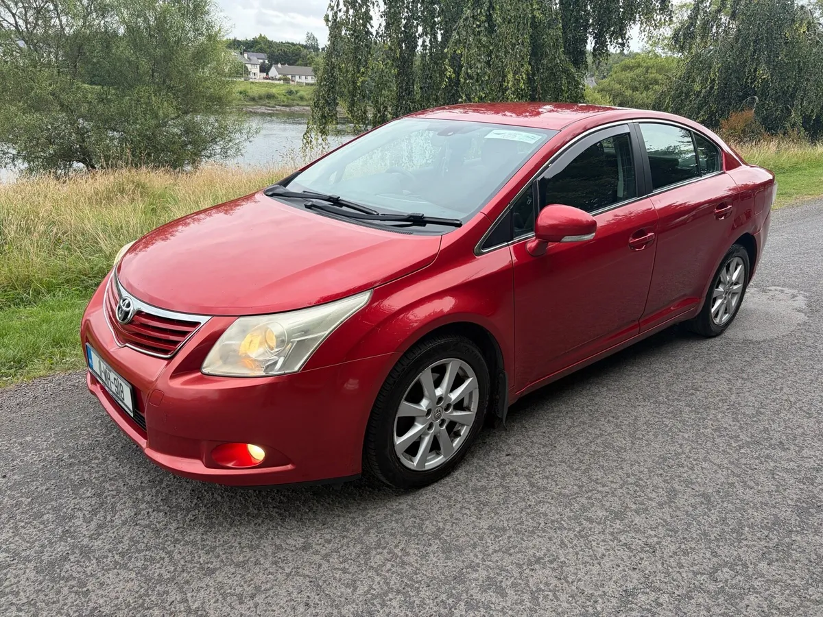 2011 Toyota Avensis - Image 3