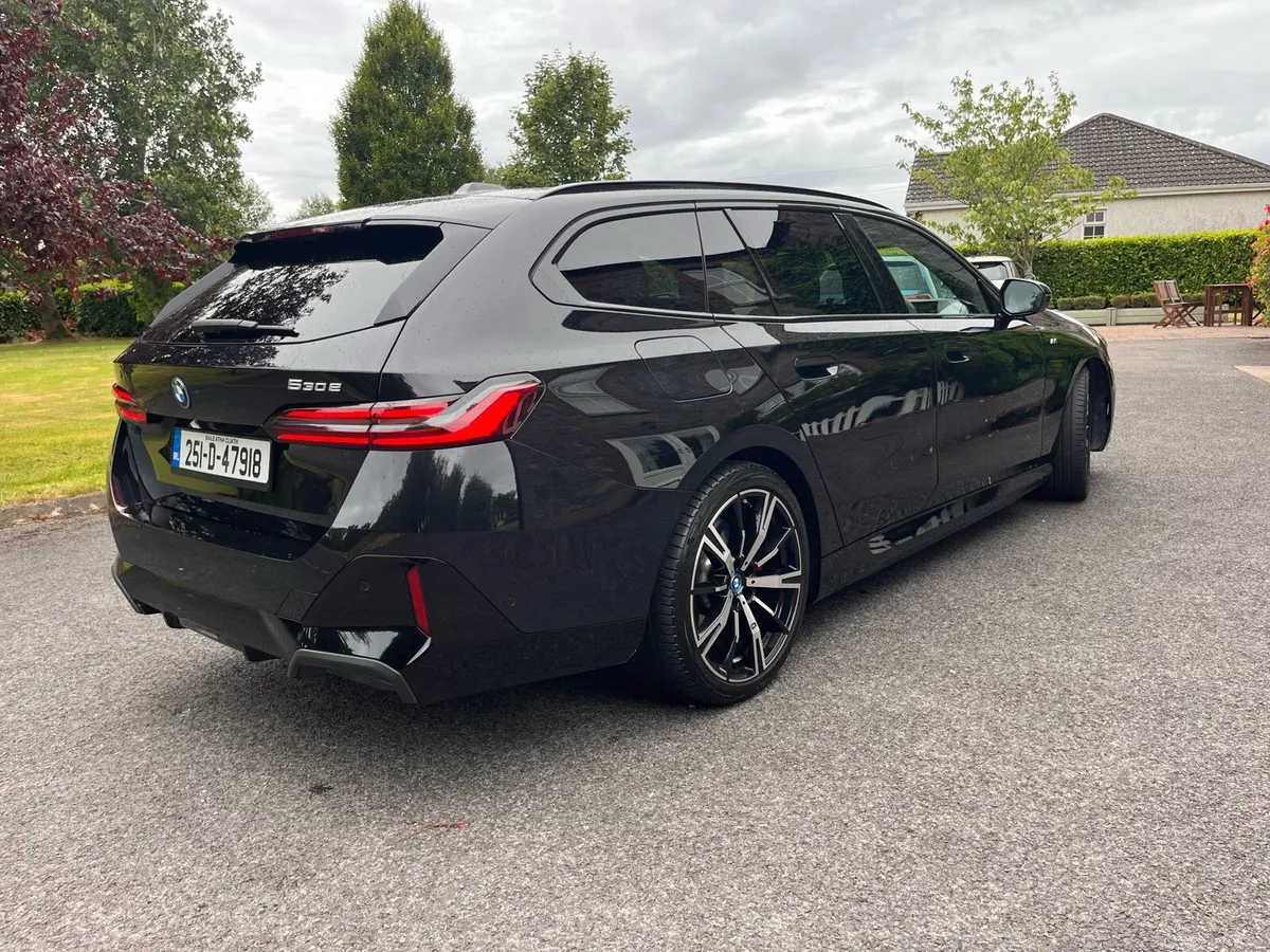251 BMW 530e M Sport Pro Touring - Image 5