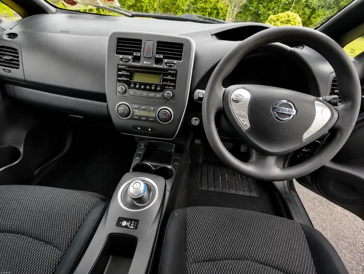 Nissan Leaf 2015 NCT 07/27 - Image 2