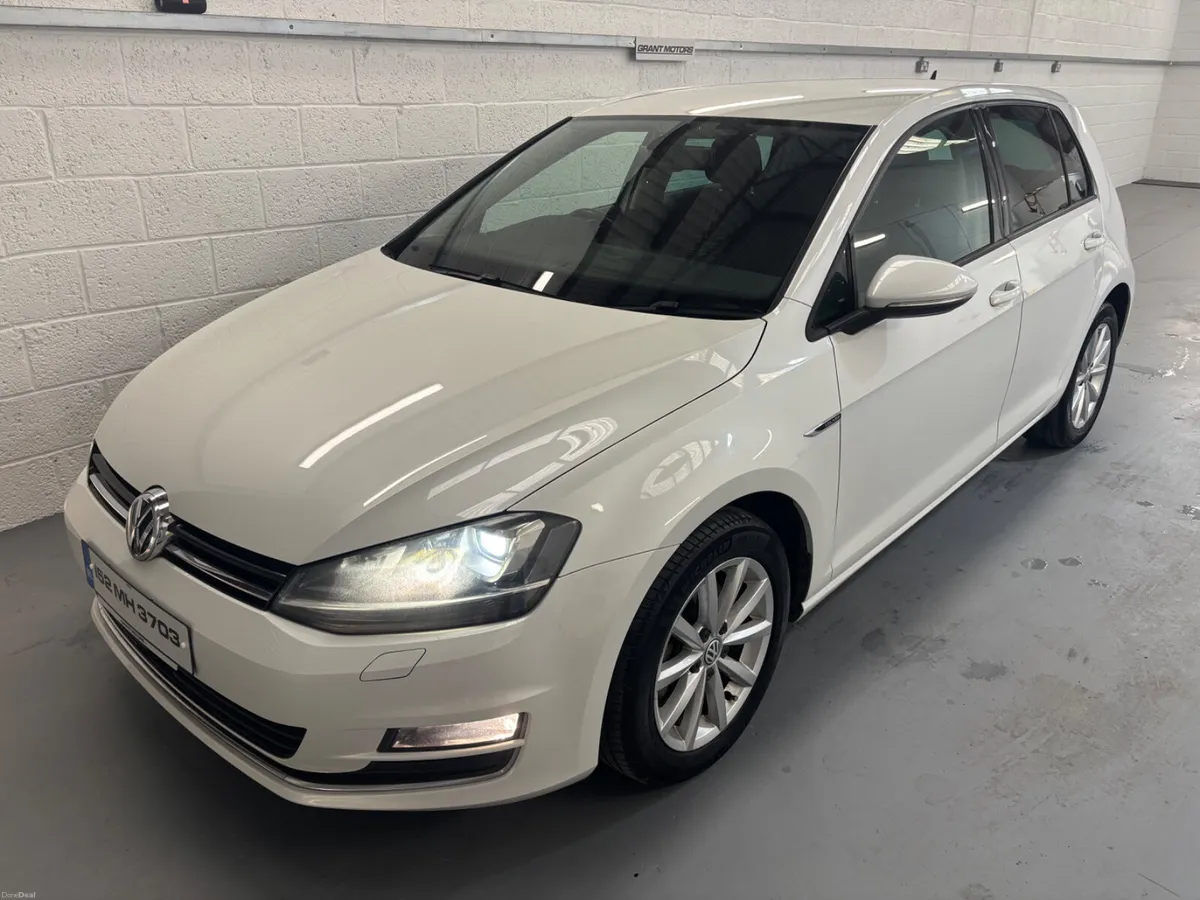 2015 (152) Volkswagen Golf | 1.2 TSI Auto | Lounge - Image 4