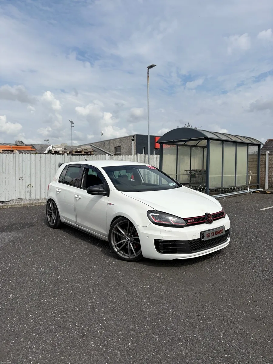 Volkswagen Golf GTI - Image 1