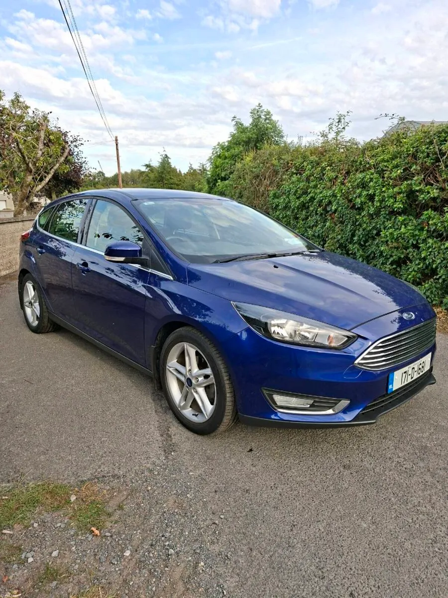 FORD FOCUS DIESEL 2017 ONLY 45000KM - Image 2
