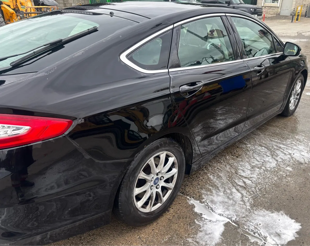 Ford Mondeo - Image 4