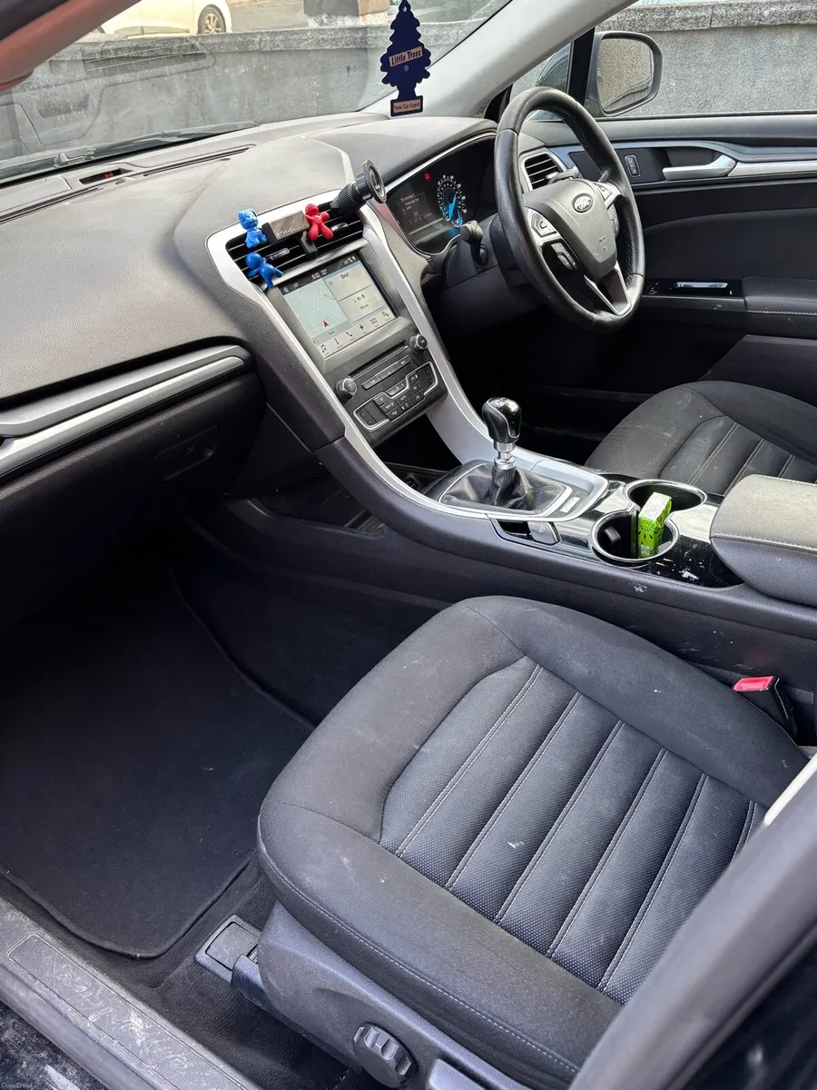 Ford Mondeo - Image 6