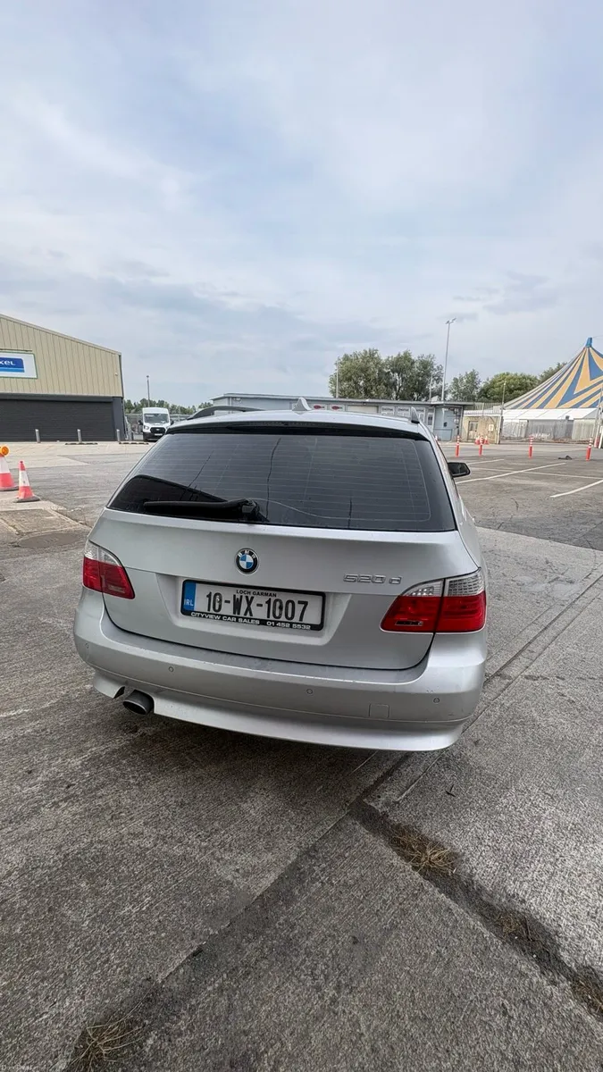 BMW E61 - Image 4