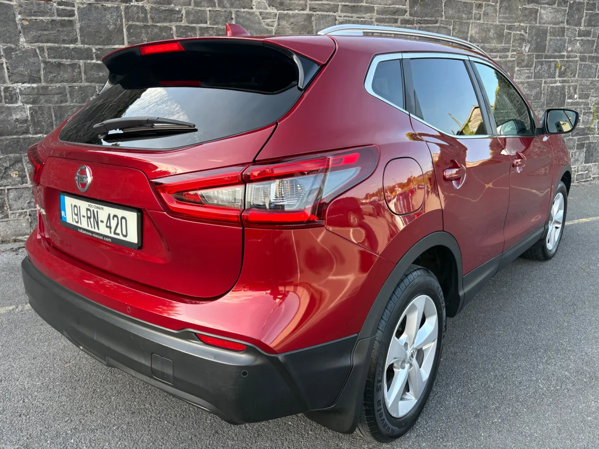 19 Nissan Qashqai SV!Trade in 👍 finance👍 - Image 4