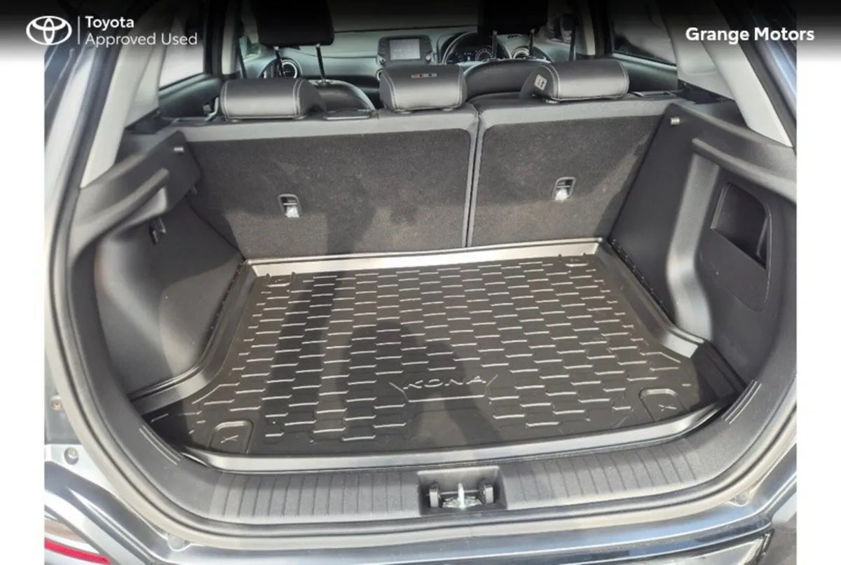 Hyundai KONA 1.6 PETROL KAUAI 4WD 5DR AUTO - Image 6