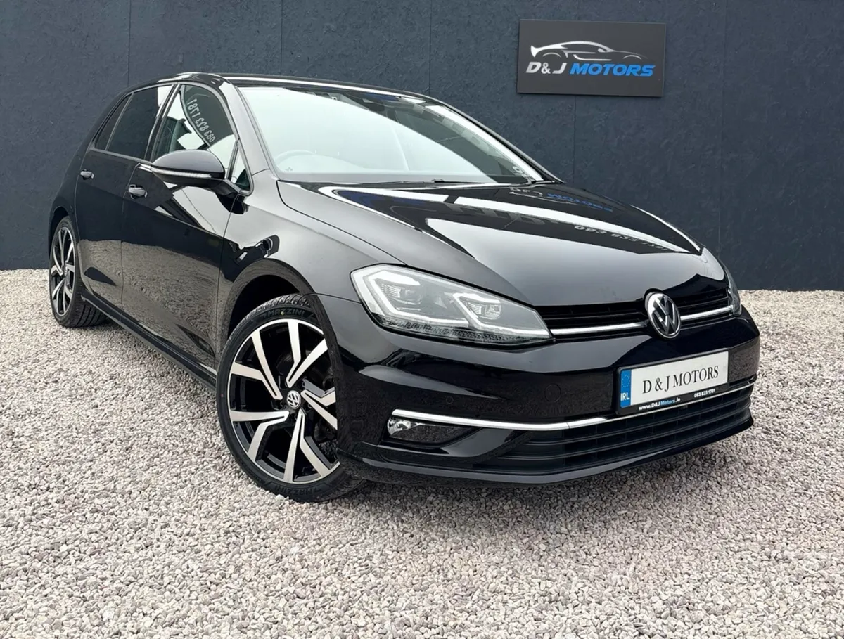 Volkswagen Golf 2.0 TDI Highline Automatic 2019 - Image 1