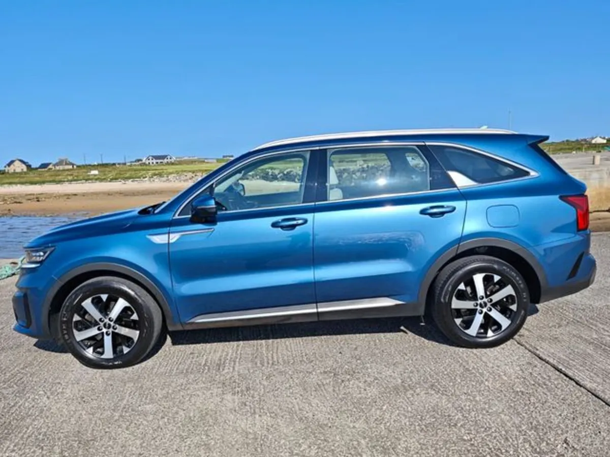 Kia Sorento K3 2WD 5DR Auto - Image 4