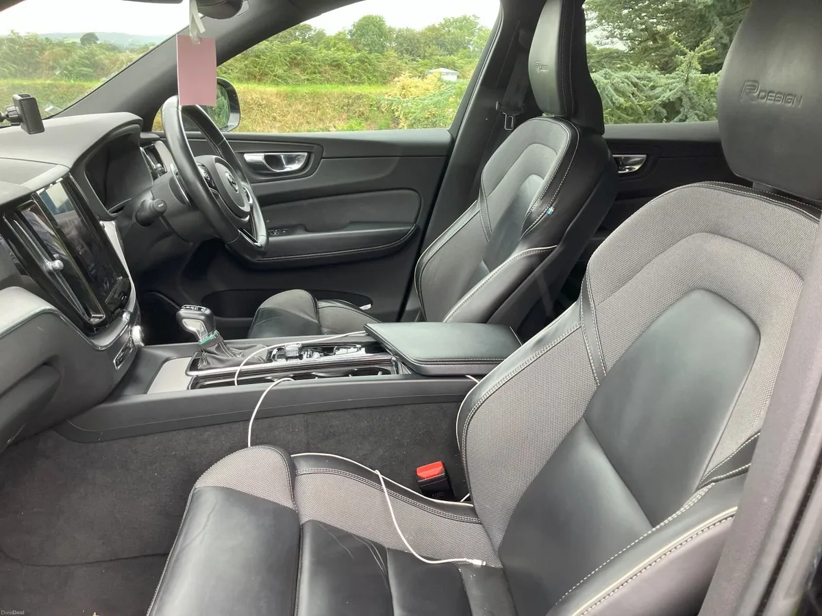 Volvo XC60 2019 - Image 1