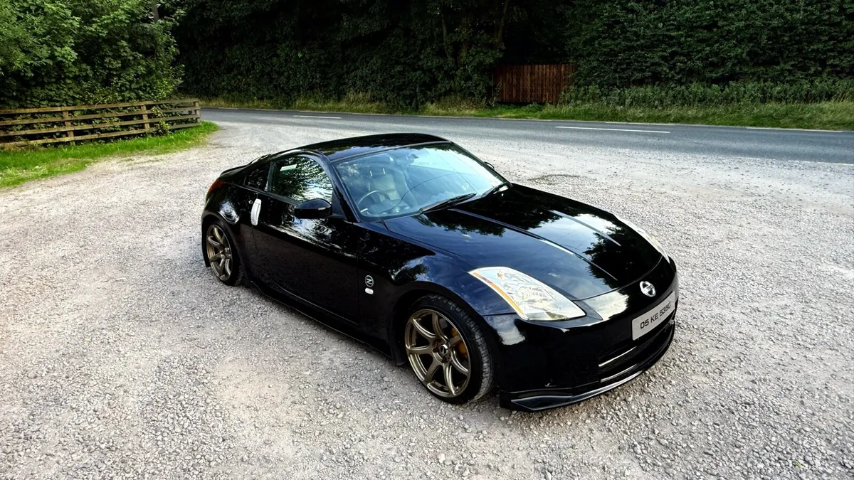 2005 Nissan 350z GT - Image 1