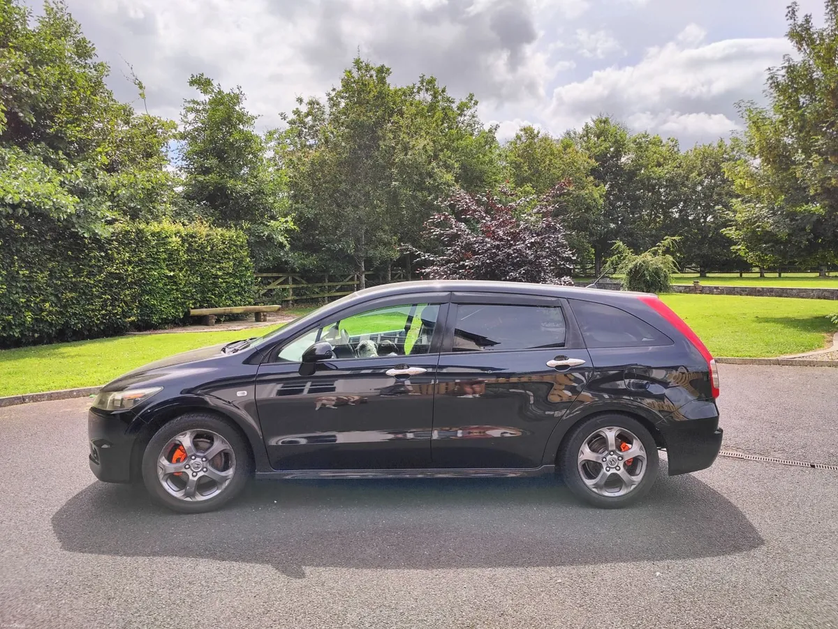 Honda Stream 2008 - Image 1