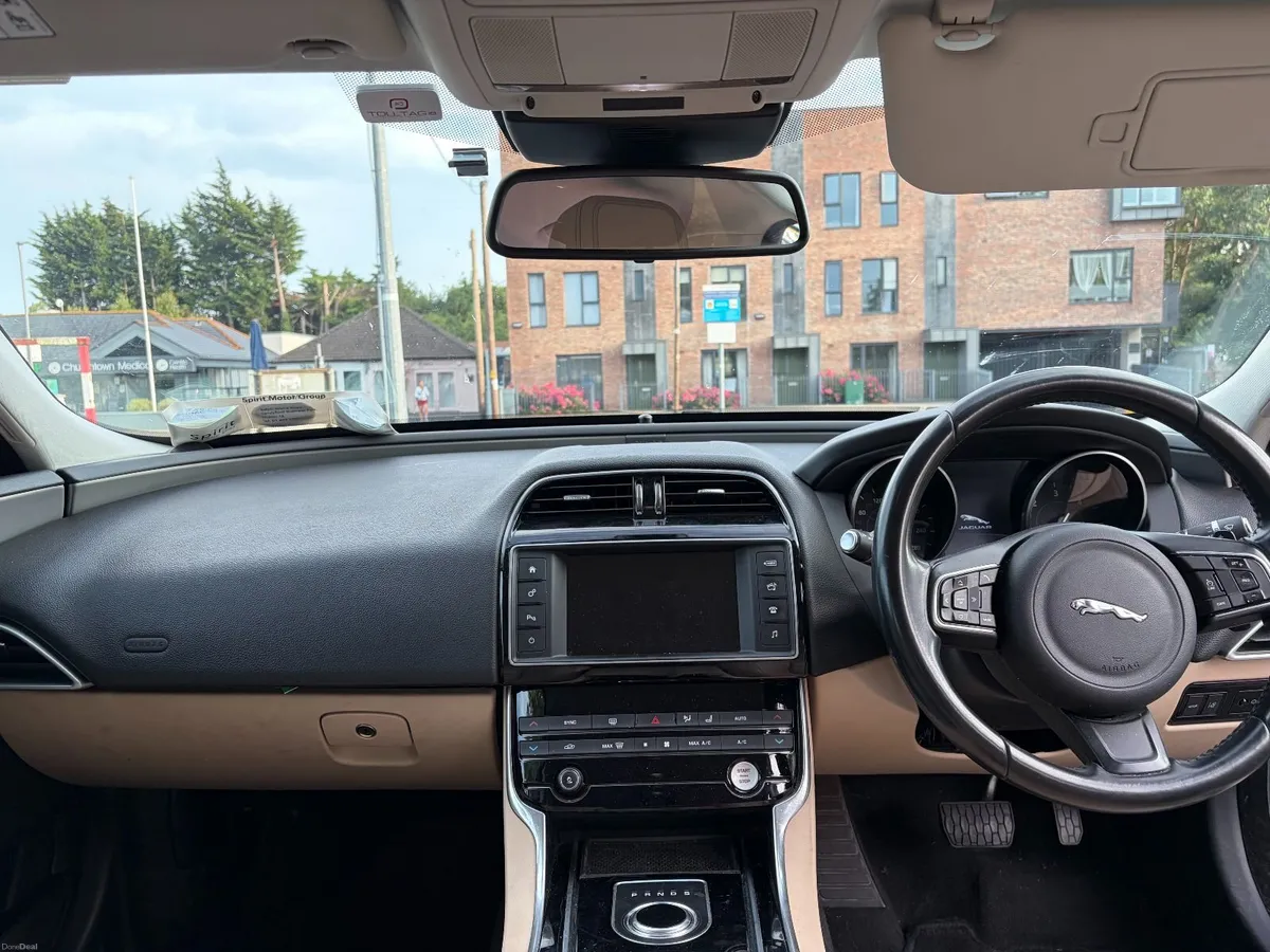 Jaguar XE 2017 - 2.0 D PRESTIGE 180PS - Image 4