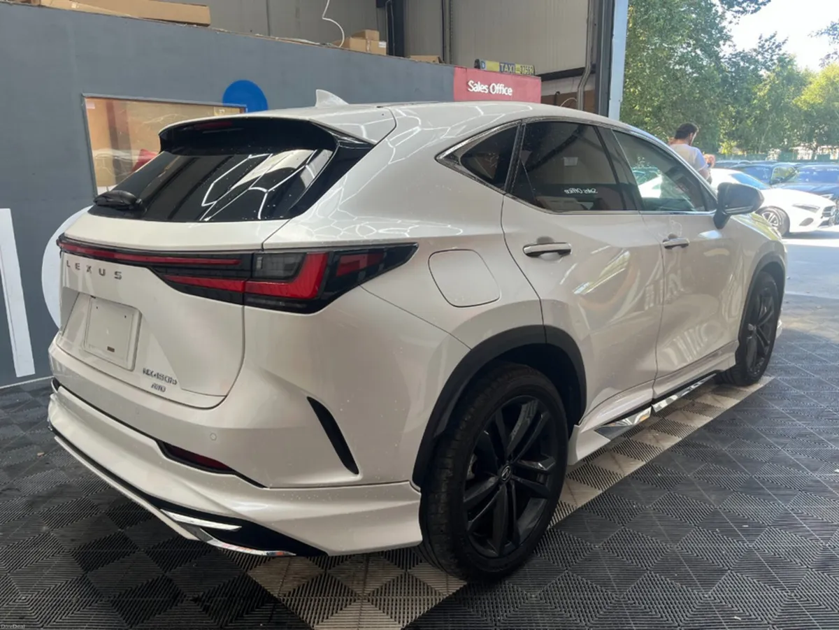 Lexus NX 2023 LEXUS NX 4WD NX450H+ VERSION L  2.5 - Image 3