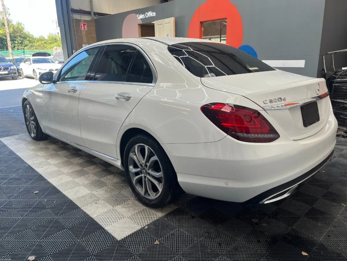 Mercedes-Benz C-Class 2019 MERCEDES-BENZ  C220D AV - Image 5