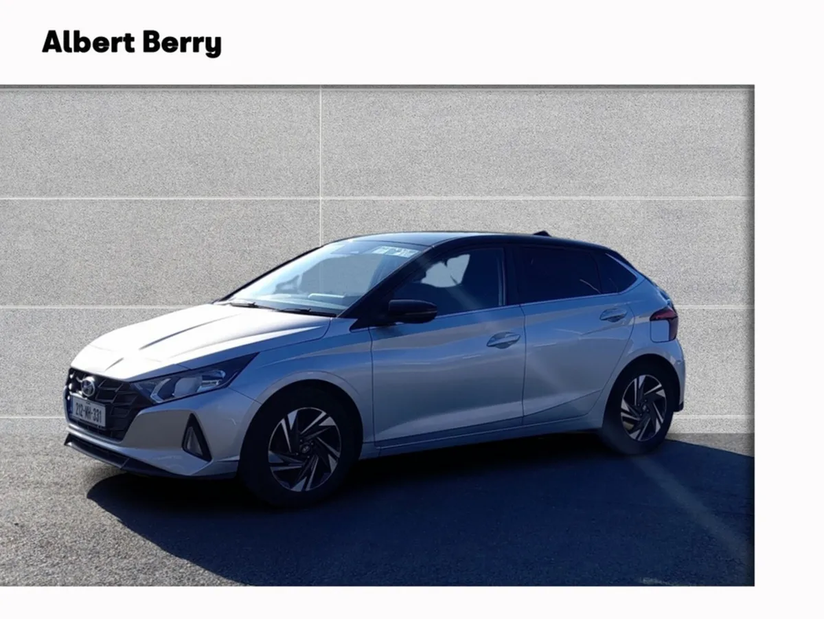 Hyundai i20 DELUXE PLUS 2TONE 5DR - Image 3