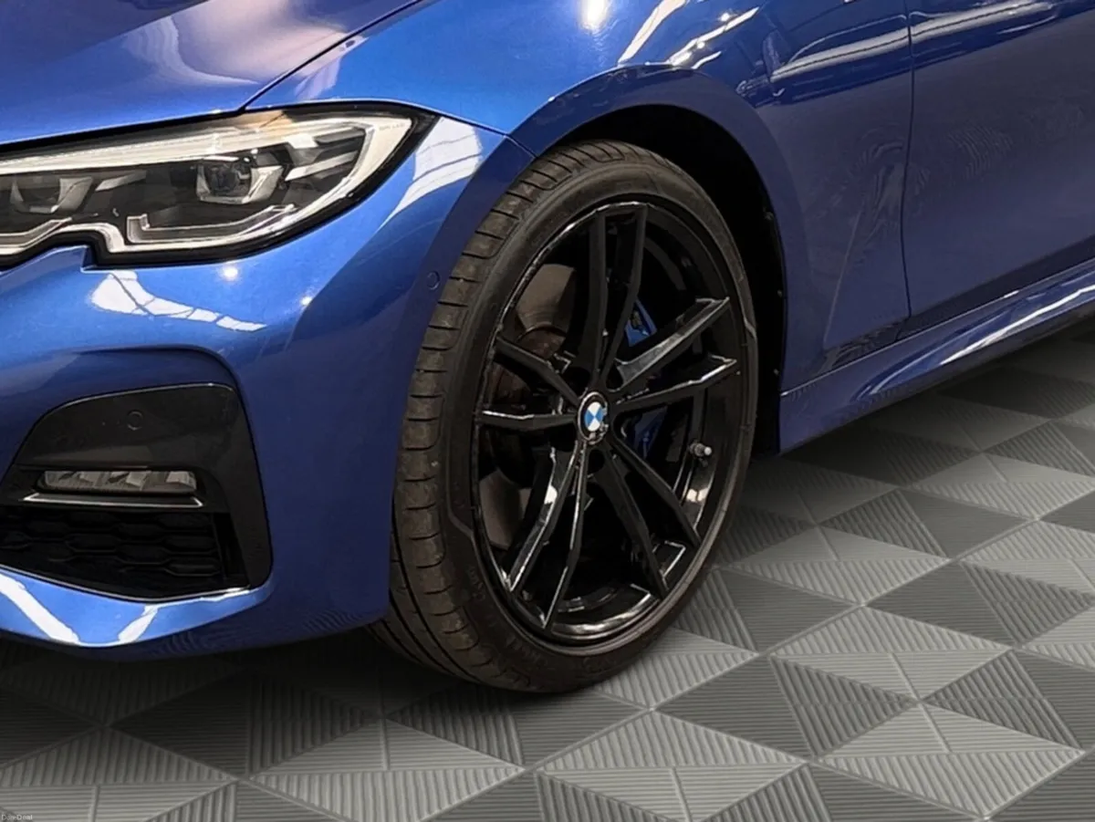 BMW 3-Series D XDRIVE M SPORT  AUTO - Image 5