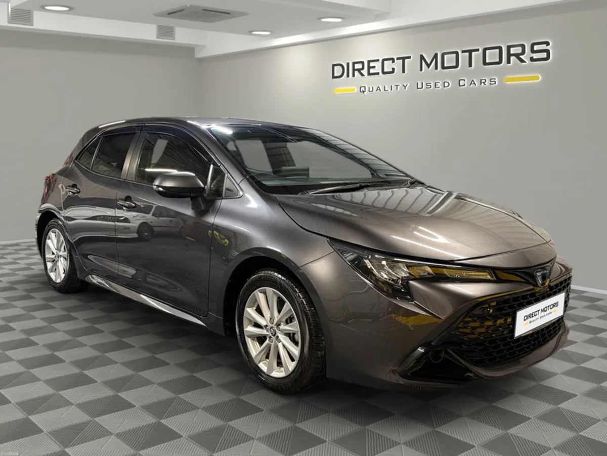 Toyota Corolla SPORT 1.8 6AA-ZWE219H - Image 3