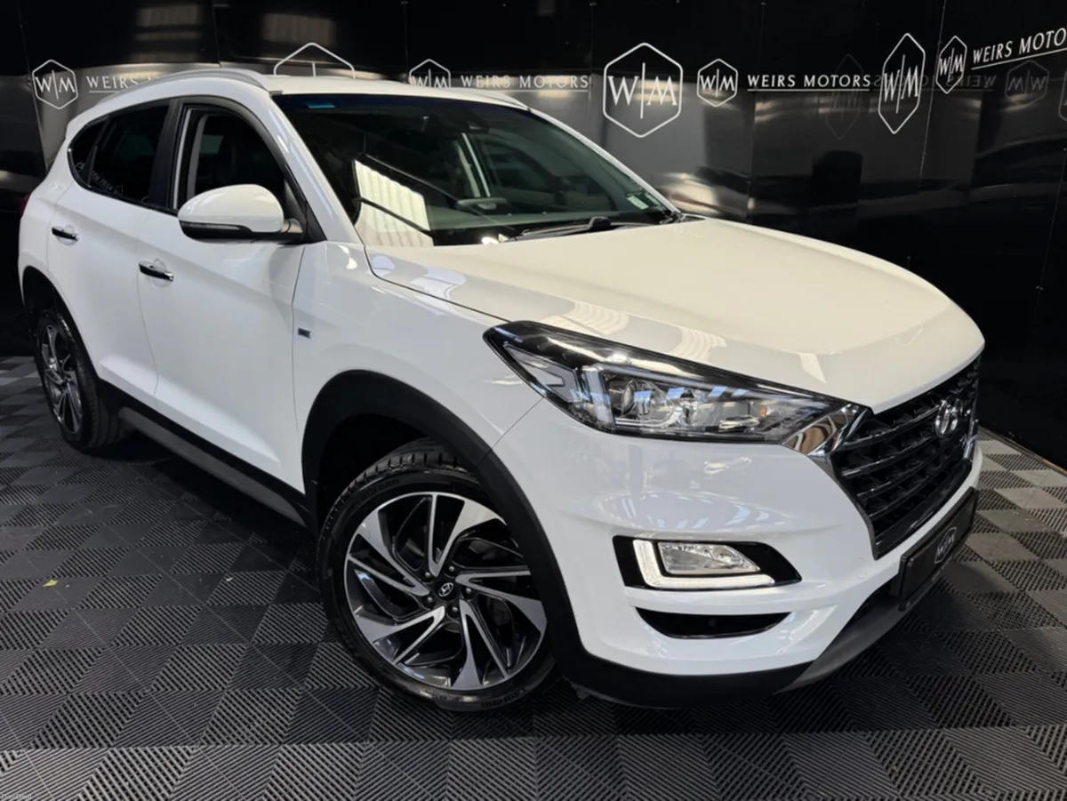 Hyundai Tucson EXECUTIVE PLUS 5DR LOW MILEAGE - Image 5