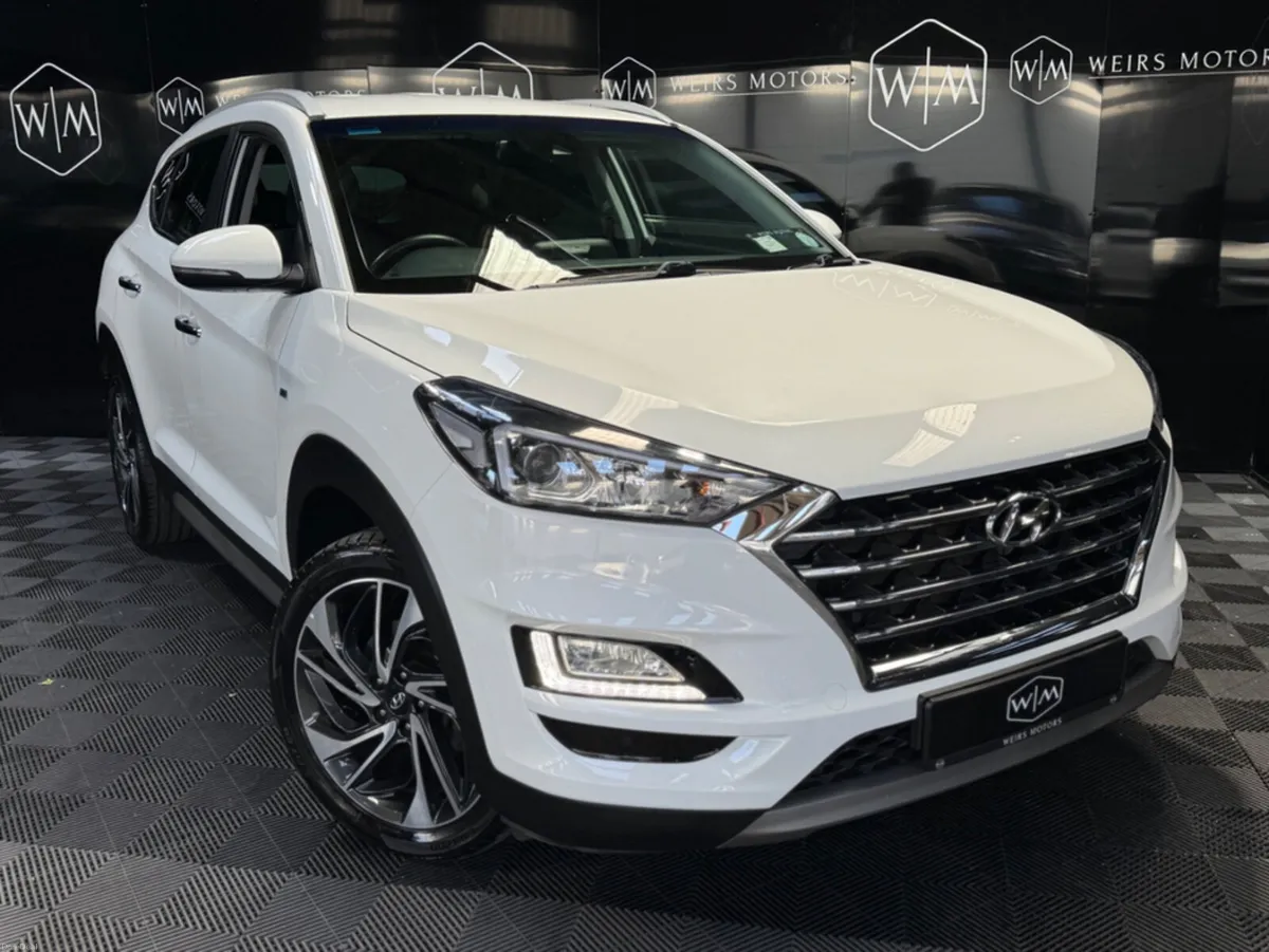 Hyundai Tucson EXECUTIVE PLUS 5DR LOW MILEAGE - Image 6
