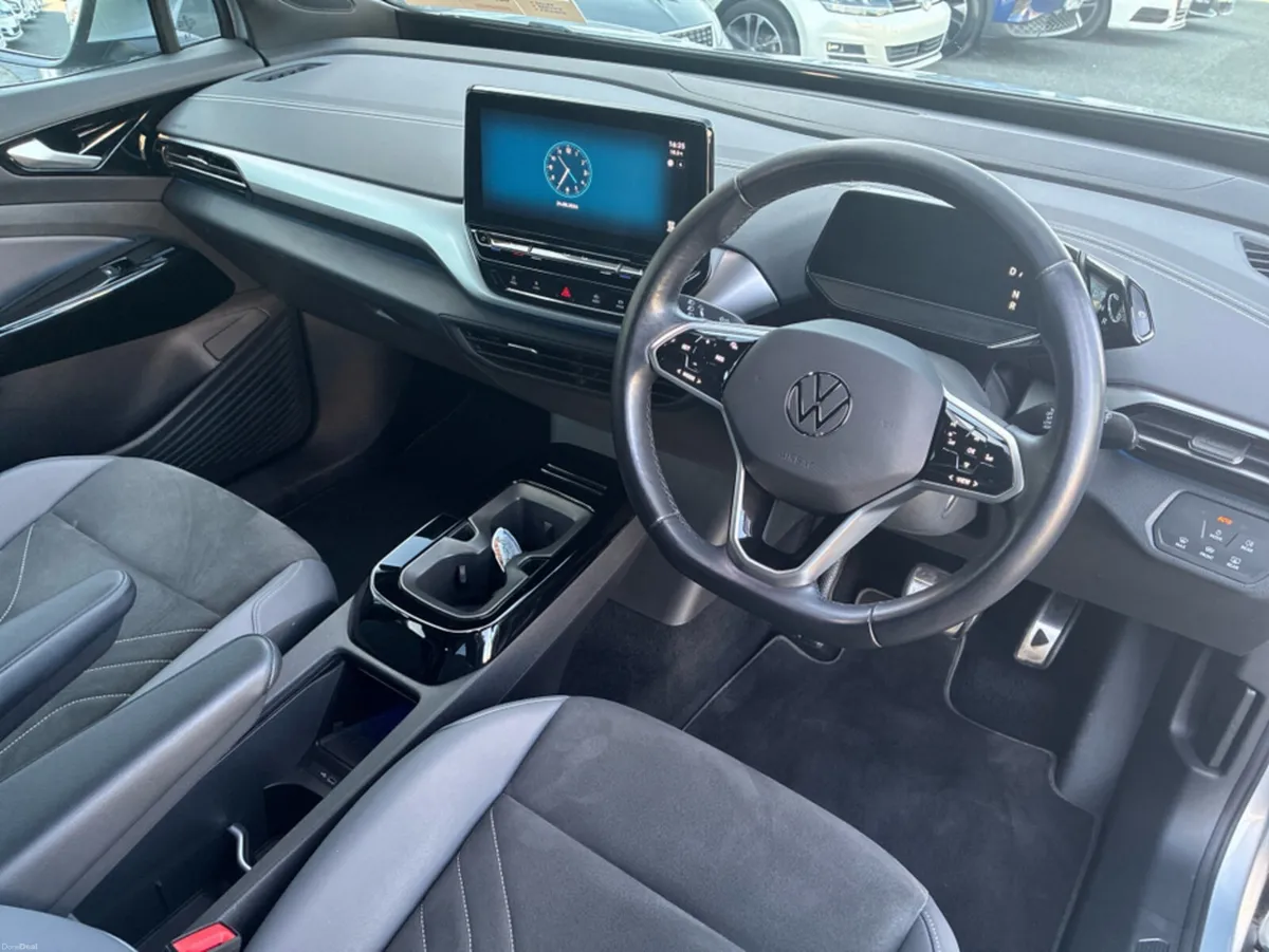 Volkswagen ID.4 LIFE DX 77KWH 174BHP - Image 6