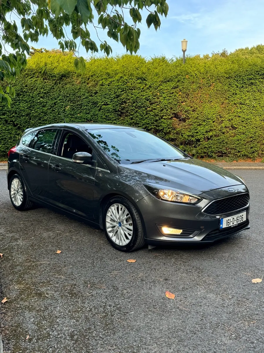 Ford Focus Zetec (HIGH SPEC/NEW NCT) - Image 1