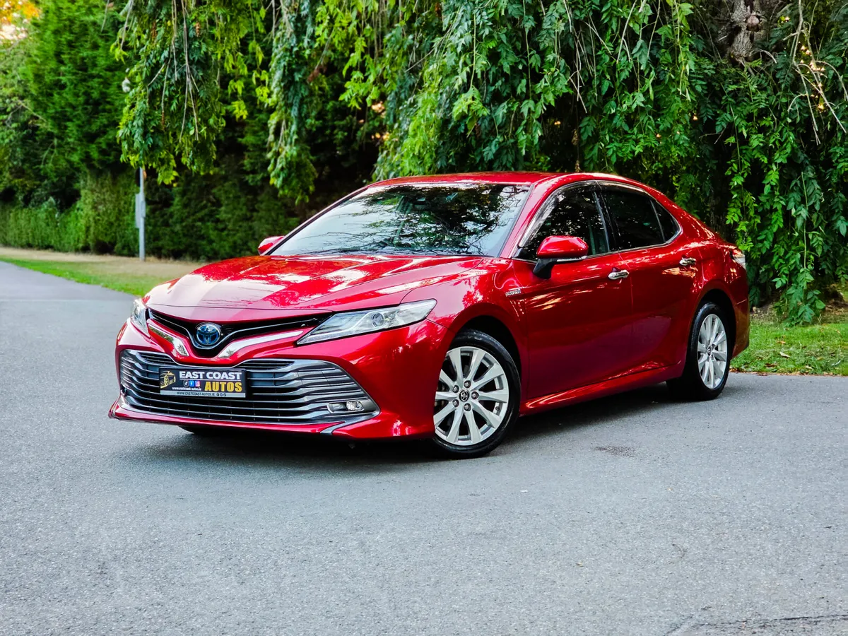 2018 Toyota Camry 2.5 Petrol Hybrid Auto G Package - Image 1