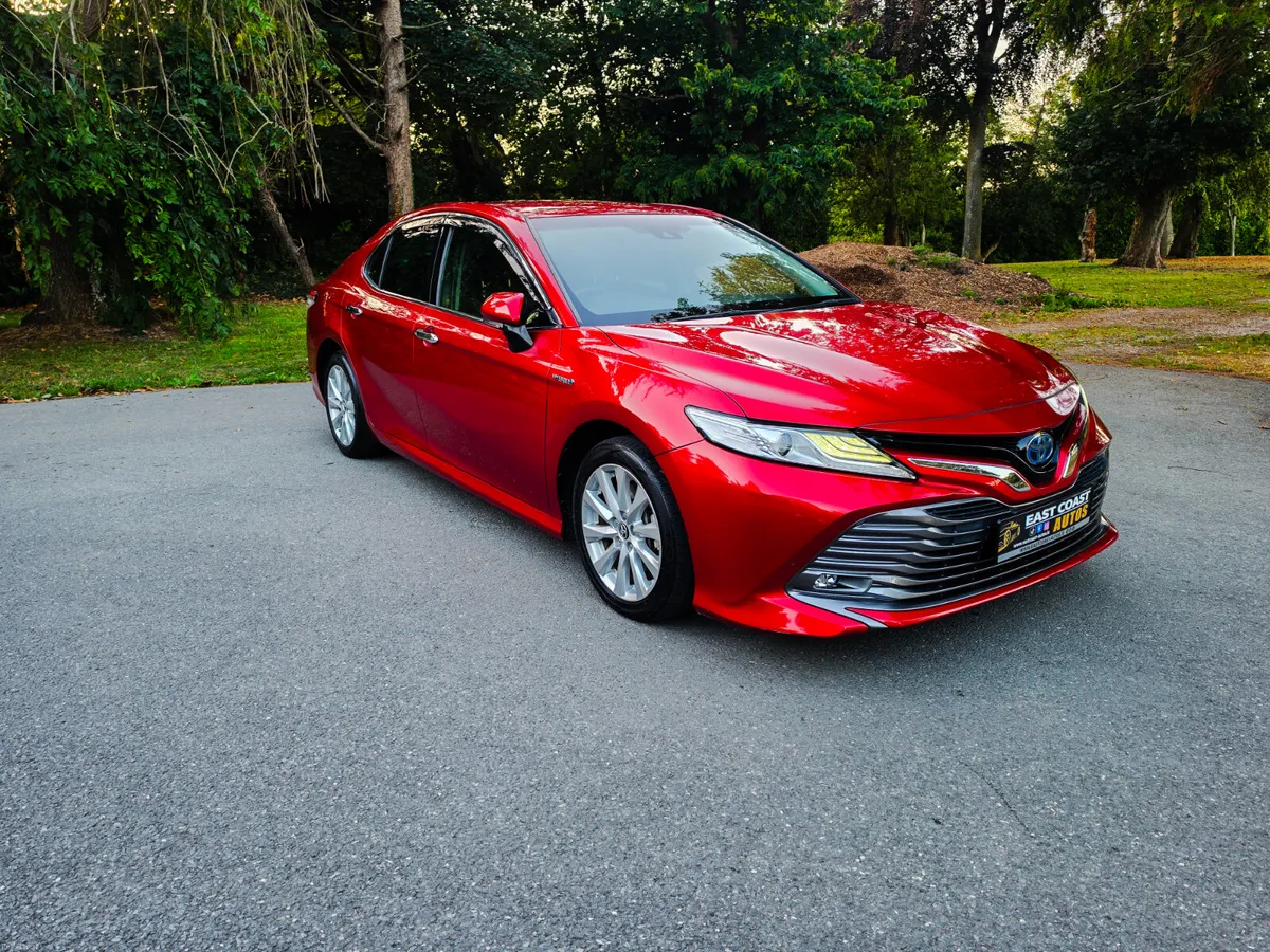 2018 Toyota Camry 2.5 Petrol Hybrid Auto G Package - Image 4