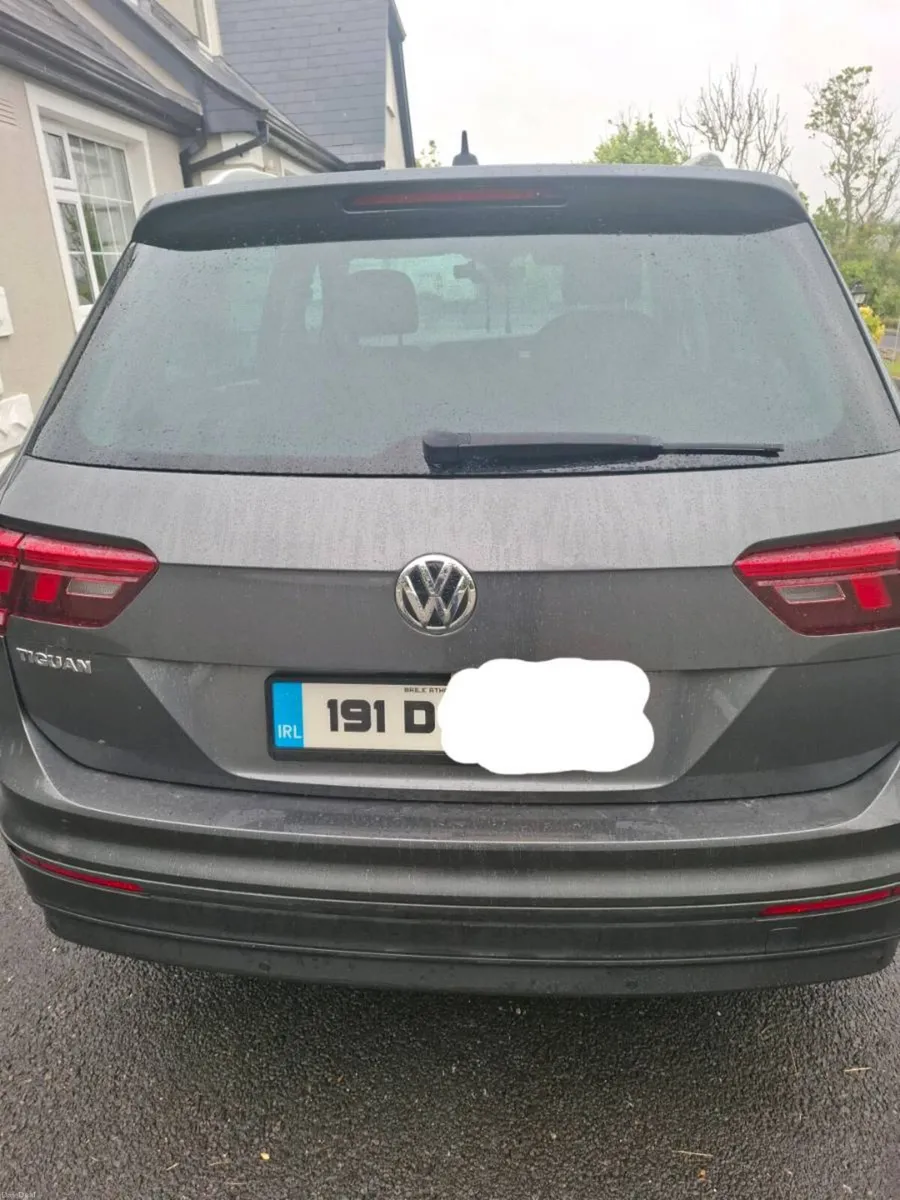 V  W Tiguan - Image 5