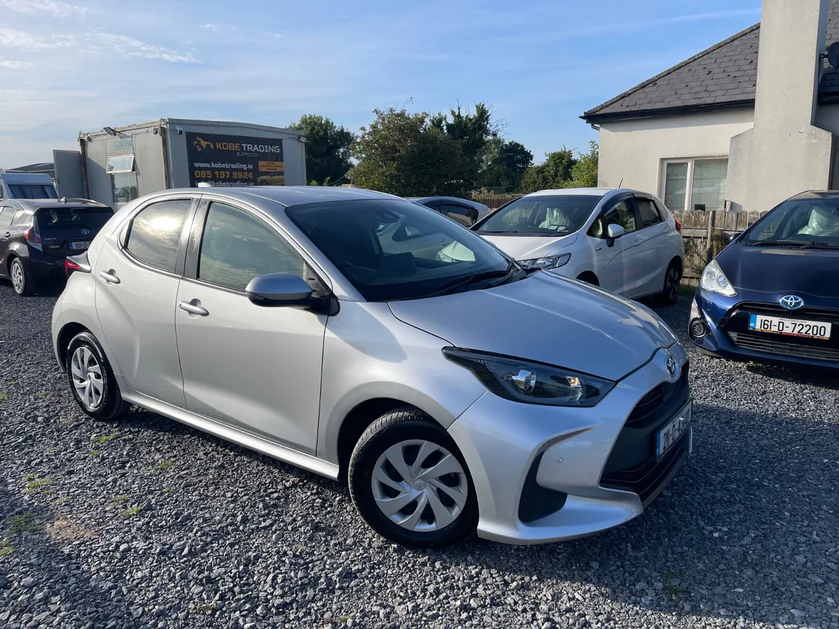 Toyota Yaris 2021 Automatic 1.5 Petrol Hybrid - Image 4