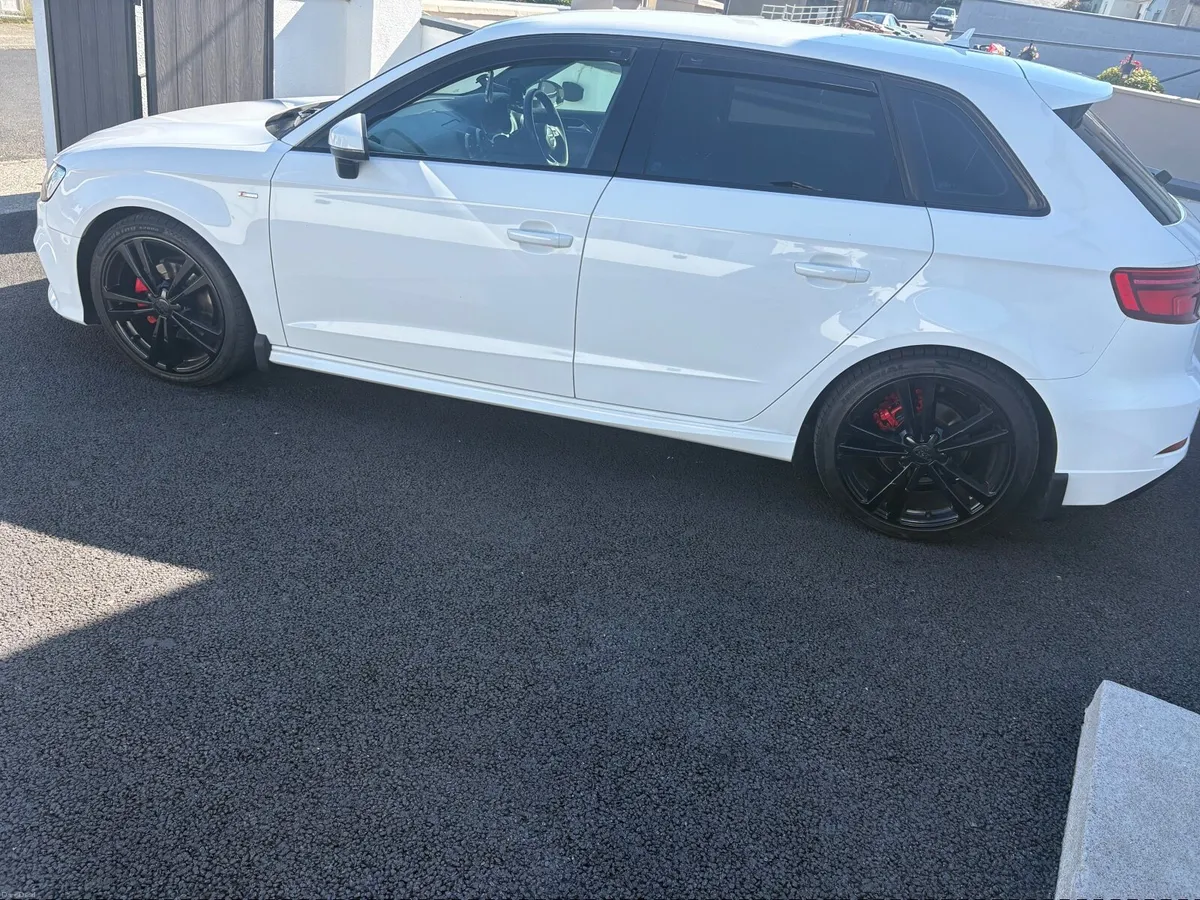 Audi A3 2018 - Image 6