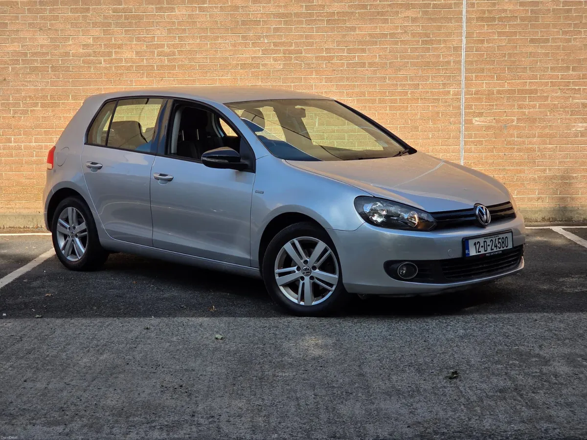 Volkswagen Golf 2012 - Image 2