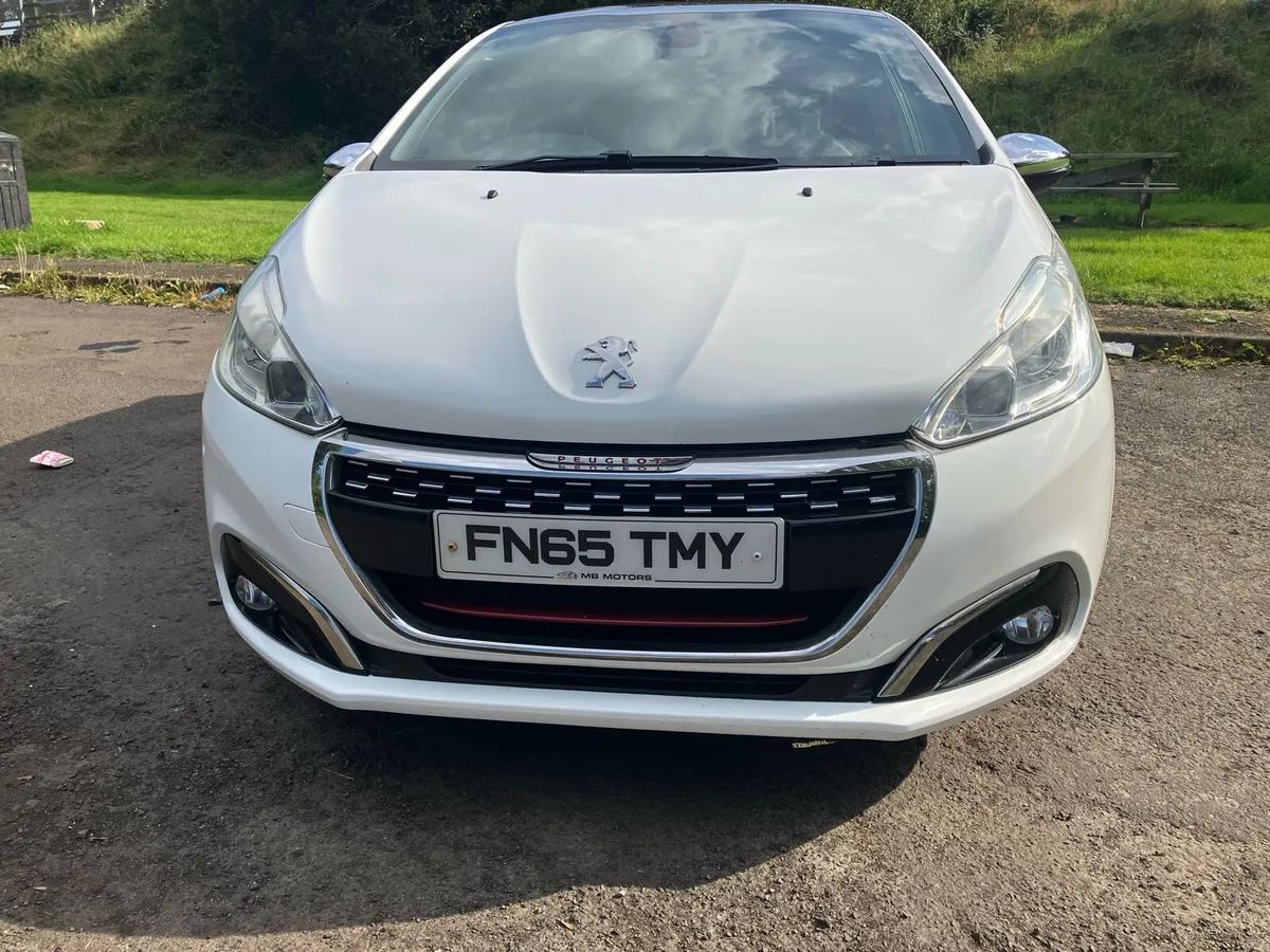 Peugeot 208 gti - Image 6