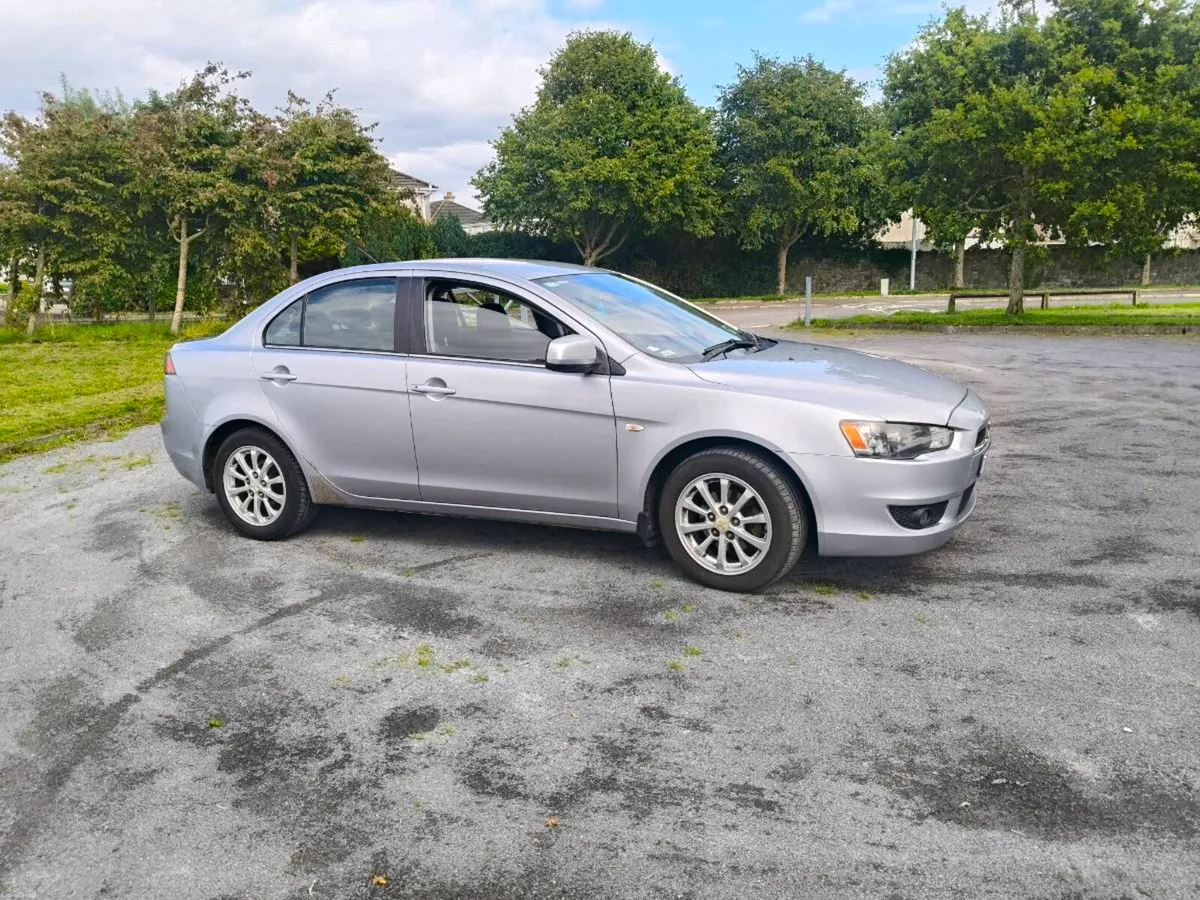Mitsubishi lancer - Image 2