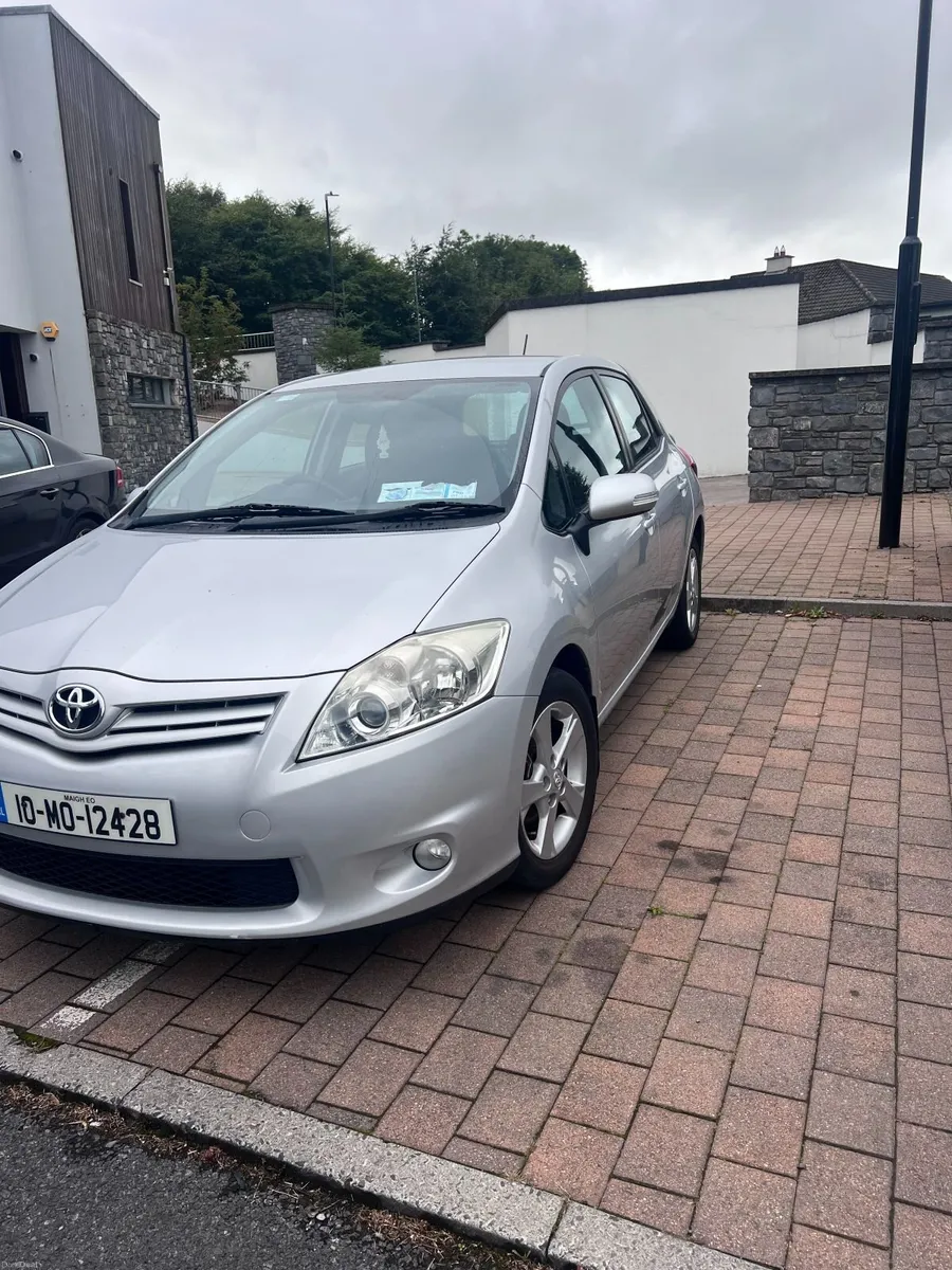 Toyota Auris 2010 1.3 - Image 3
