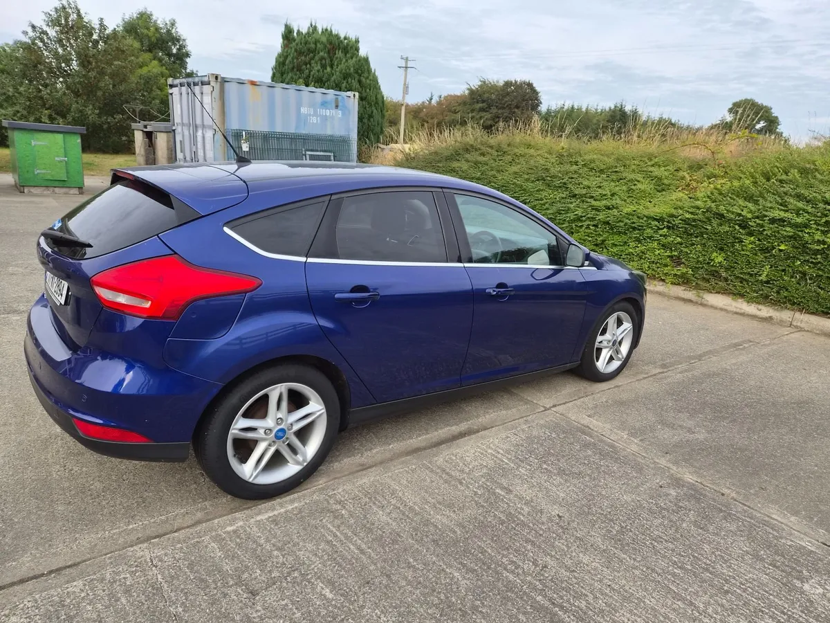 Ford Focus 2017 - Image 4