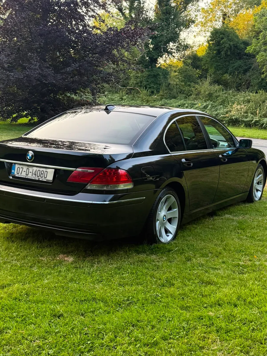 BMW 730D - Image 2