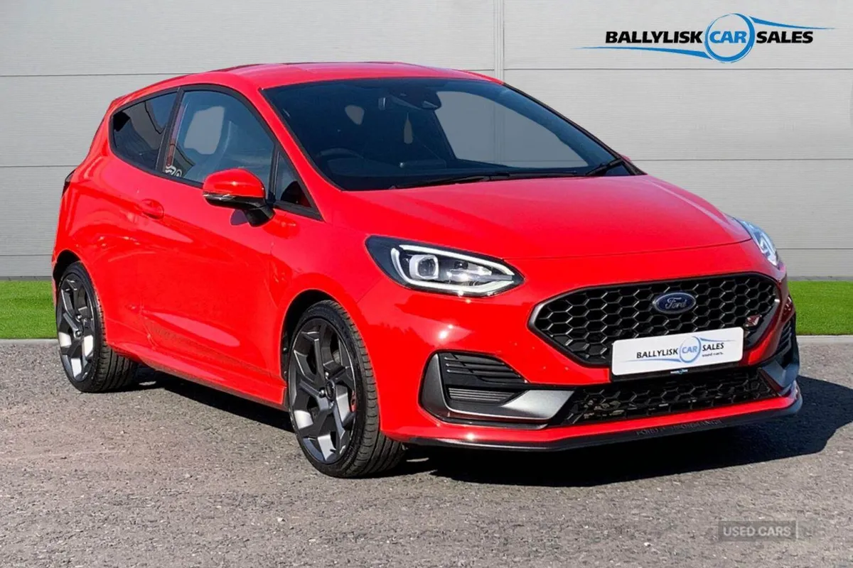 Ford Fiesta 1.5T EcoBoost 200PS ST-3 in Race Red w - Image 1