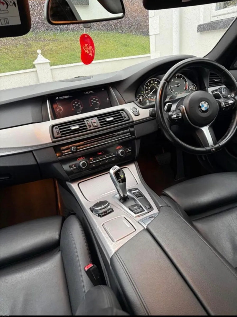 Bmw 520 automatic msport - Image 5