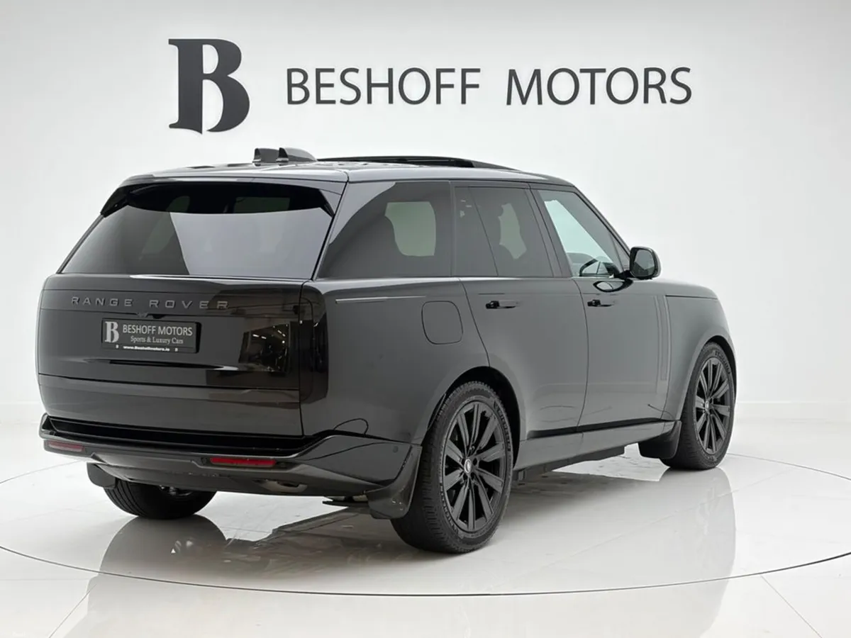 Land Rover Range Rover P460e EDITION=HUGE SPEC//ON - Image 5